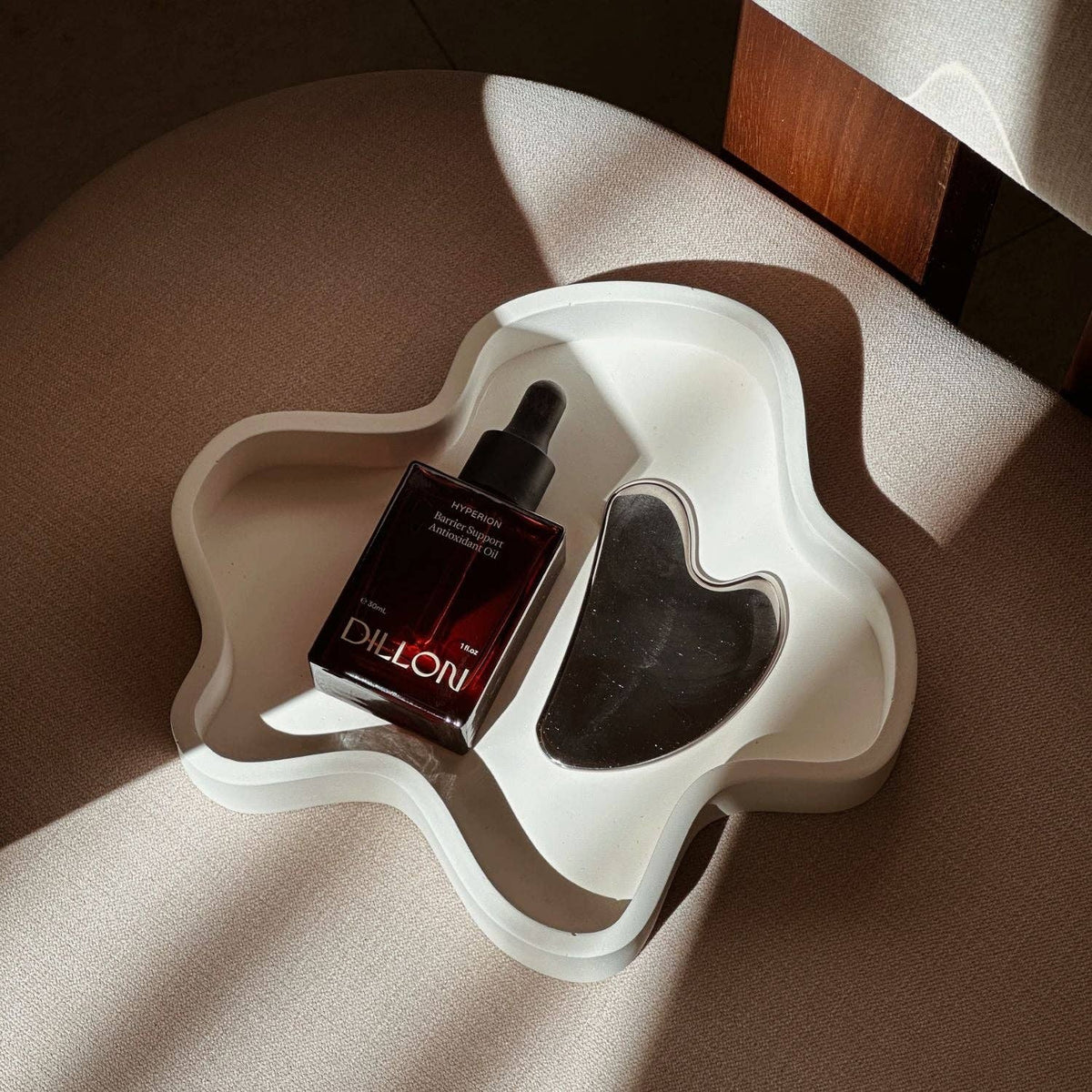 The Luelle Wavy Tray: Moonstone