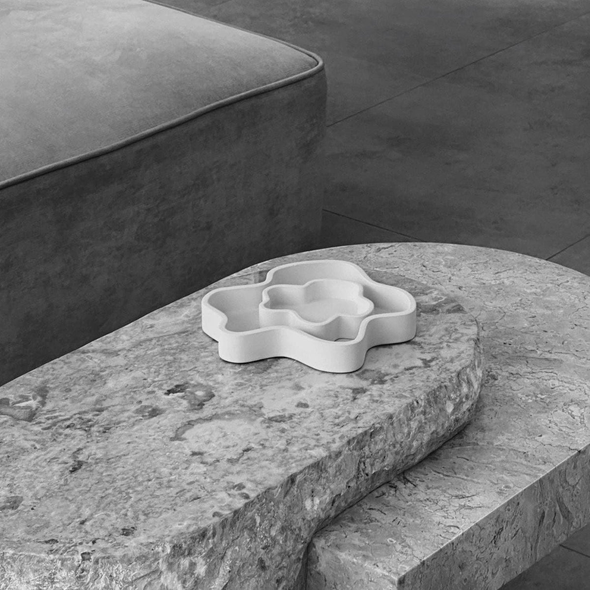 The Luelle Wavy Tray: Moonstone